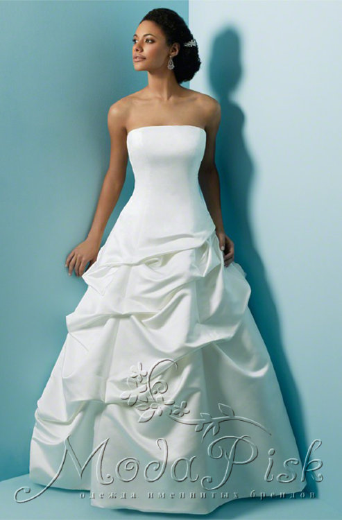 Изящное свадебное платье Корнелия
